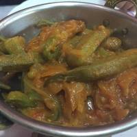 plato de okra y otras verduras - Taj Mahal